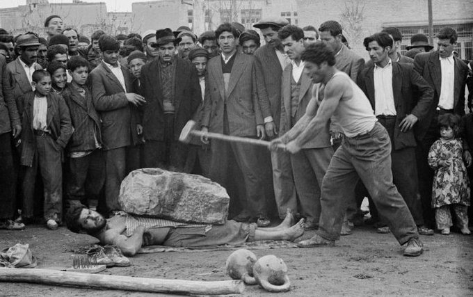 معرکه گیری در تهران ۱۳۳۵