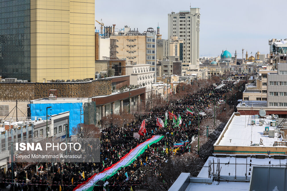 بزرگترین همایش مردمی برای جشن انقلاب اسلامی+عکس