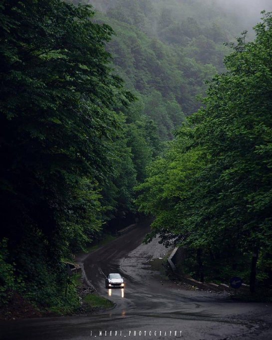 جاده رویایی سیاهکل دیلمان زیر بارش باران