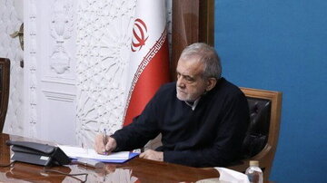 توئیت پزشکیان برای پاپ فرانسیس به زبان انگلیسی+ تصویر