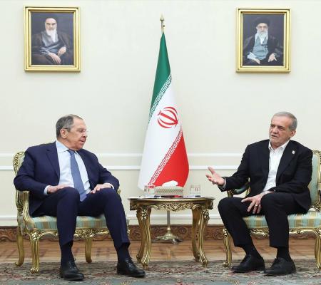 پزشکیان و لاوروف دیدار و گفتگو کردند