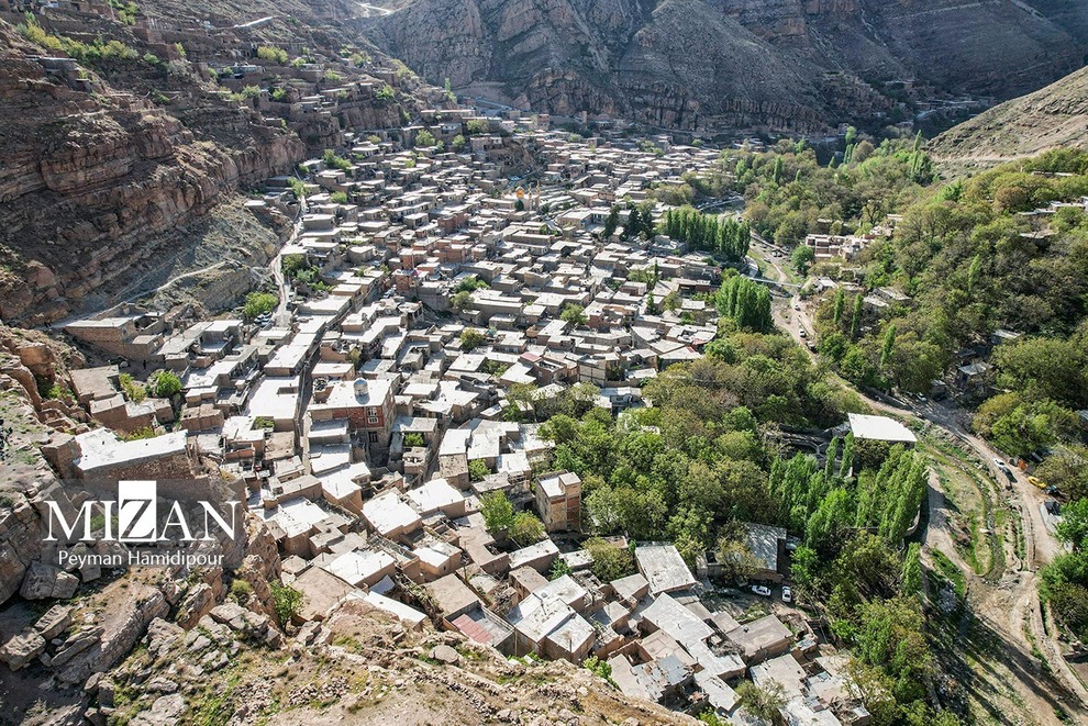آیین سنتی خانه تکانی در روستای اسفیدان+عکس