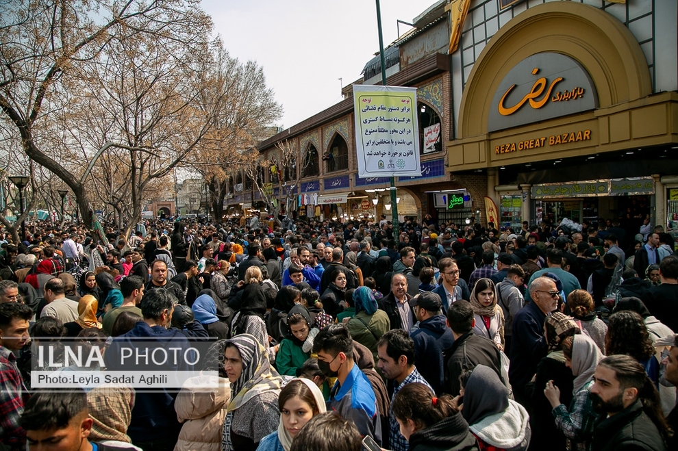 شلوغی بازار بزرگ تهران در آستانه سال ۱۴۰۴+عکس