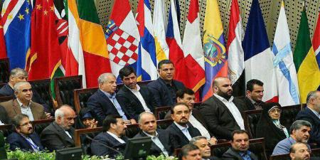 علی دایی در مراسم تحلیف ریاست جمهوری (+عکس)