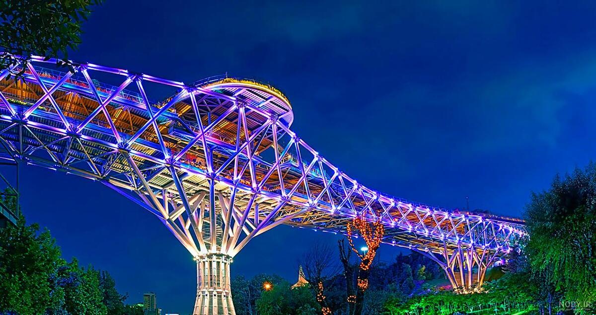 پل طبیعت و آسمان زیبای تهران در روز بارانی+ عکس