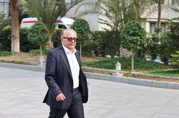 اولین واکنش شهرام دبیری به عزلش توسط پزشکیان+ تصویر اولین واکنش شهرام دبیری به عزلش توسط پزشکیان+ تصویر