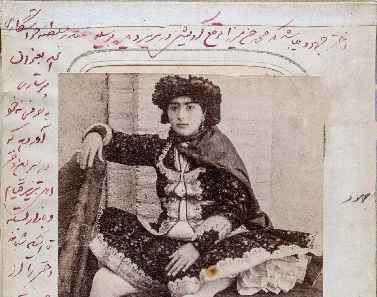عکس هایی دیده نشده از سوگلیهای دربار احمد شاه قاجار و سوگلی جهود او عکس هایی دیده نشده از سوگلیهای دربار احمد شاه قاجار و سوگلی جهود او