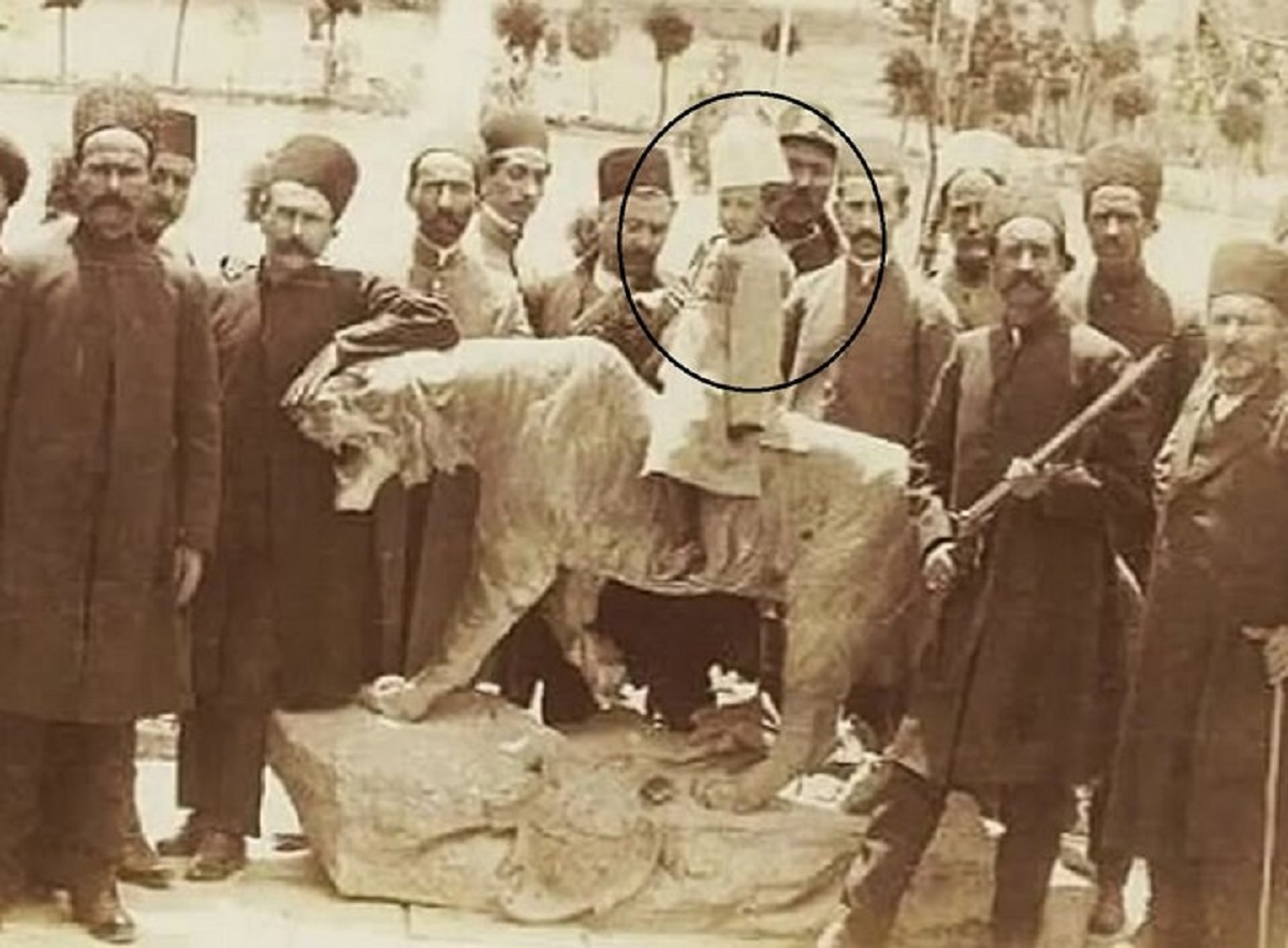 تنها پسر ستارخان که نام‌خانوادگی‌اش را تغییر داده بود+ تصاویر