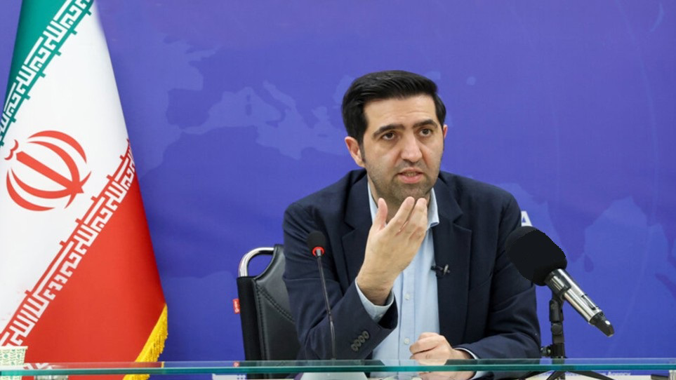 آجرلو: فشار‌های خارجی قادر به تغییر معادلات داخلی ما نیست