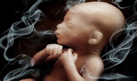 دود سیگار و ویپ؛ کابوس بارداری و IVF
