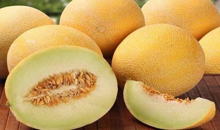 مصرف ملون باعث ابتلا به سرطان می‌شود؟