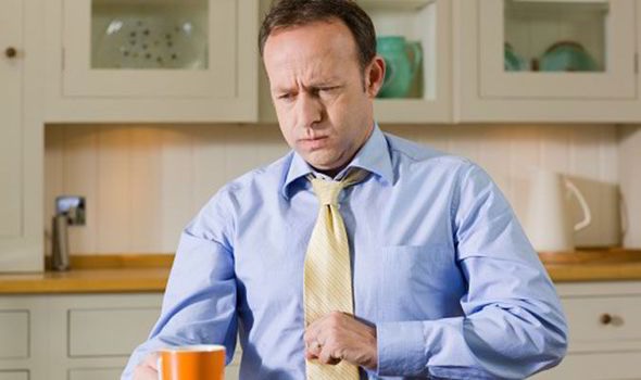  دلایل دشواری در بلعیدن غذا