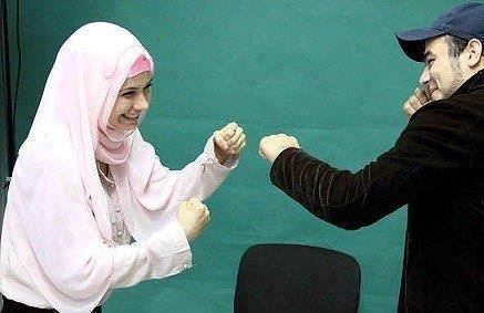 از عزت نفس همسرتان حمایت کنید
