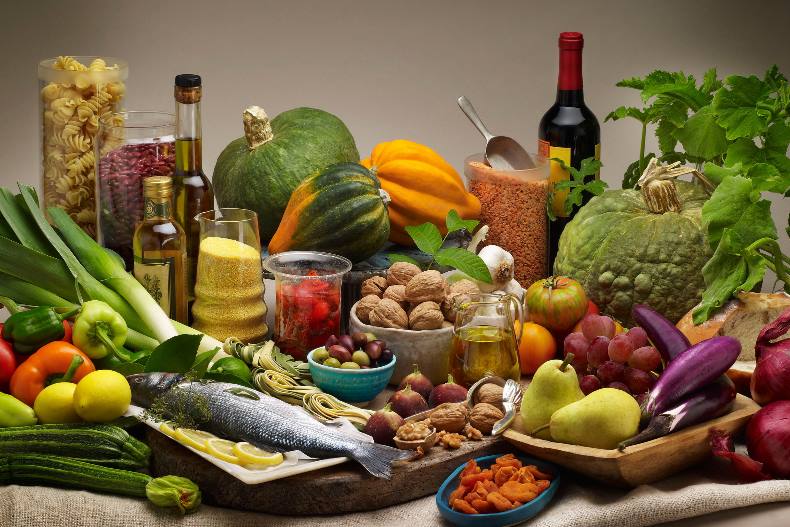 چگونه با رژیم مدیترانه‌ای، رماتیسم مفصلی را درمان کنیم؟