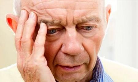 پدر مبتلا به آلزایمر بیماری‌اش را به پسرش ارث می‌دهد؟