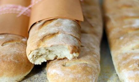 روش صحیح و اصولی گرم کردن نان که باید درباره آن بدانید