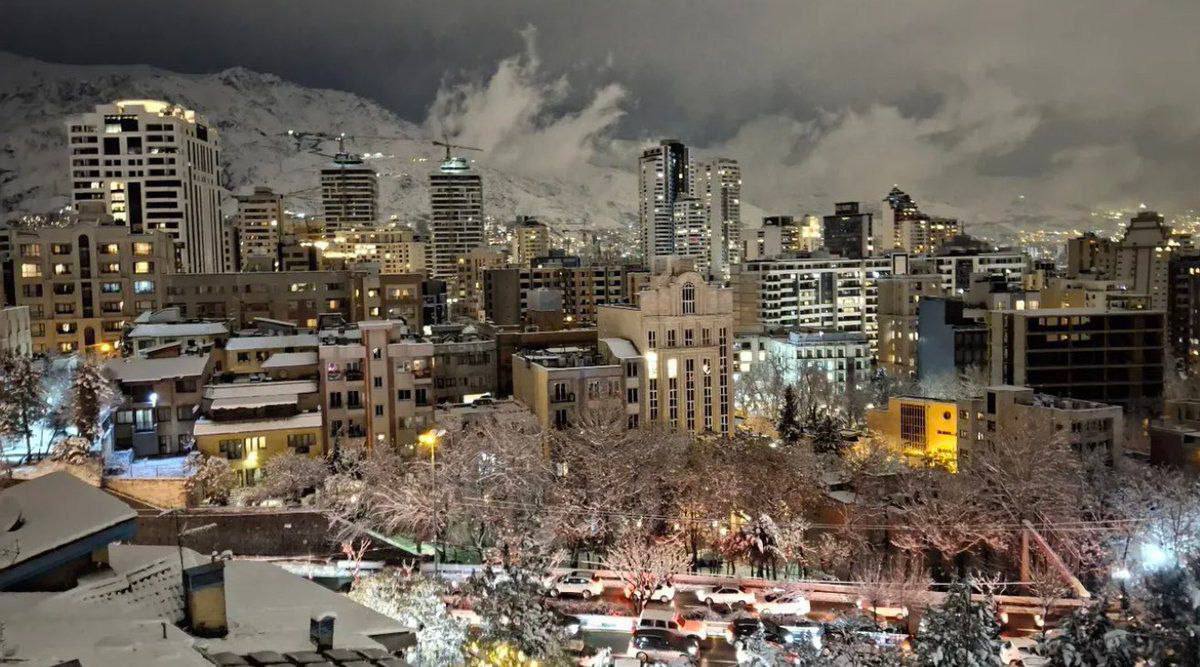 تصویر/ نمایی زیبا از تهران برفی