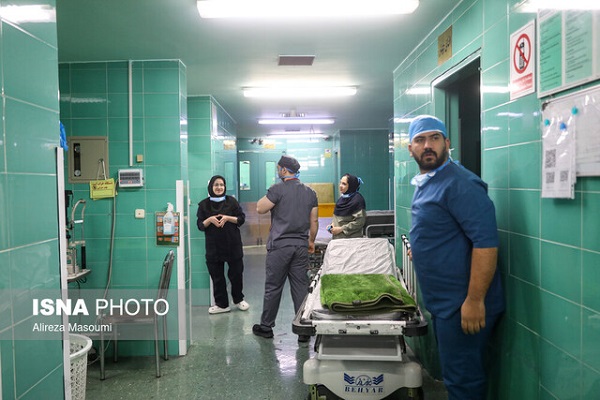 ۲ روایت بیمارستان فوق تخصصی چشم فارابی از مجروحان حوادث اخیر