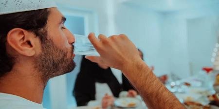 رمضان بدون تشنگی شدید: رازهای حفظ تعادل آب بدن  