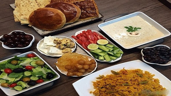 چند نکته کلیدی برای داشتن تغذیه سالم و مناسب در سحری و افطاری 