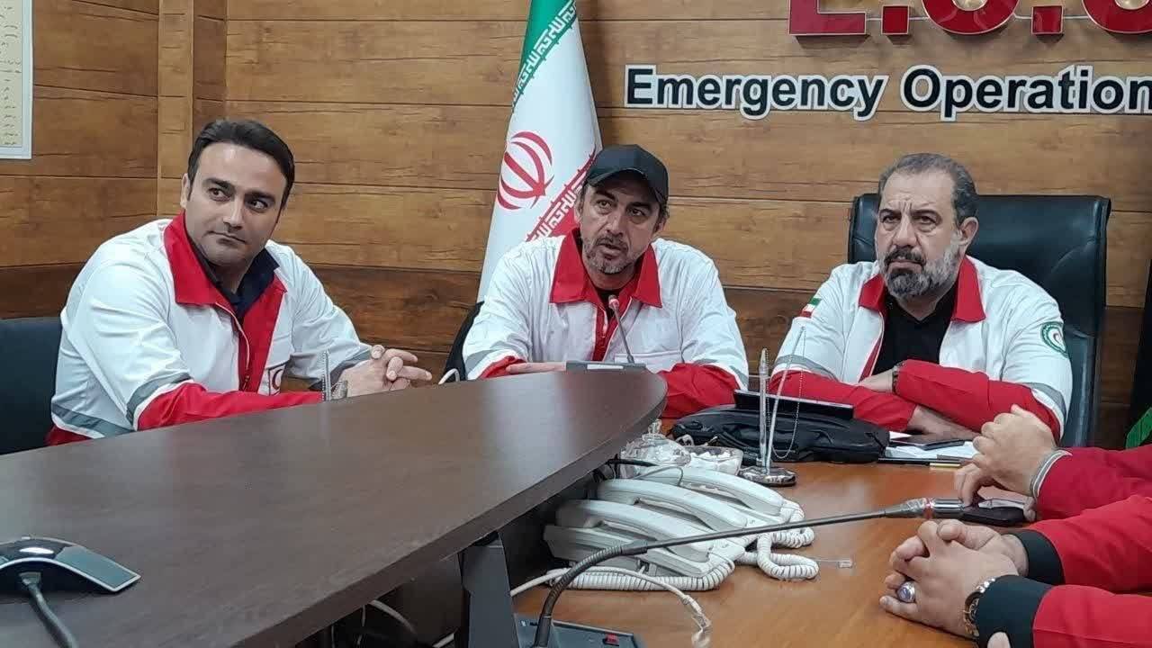 عکس/آمادگی سید مهدی رحمتی برای امدادرسانی به آسیب دیدگان جنگ تحمیلی