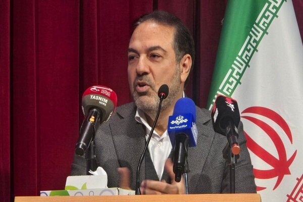 خدمات بهداشتی و درمانی در جزیره خارک علیرغم تهدیدها  ادامه دارد