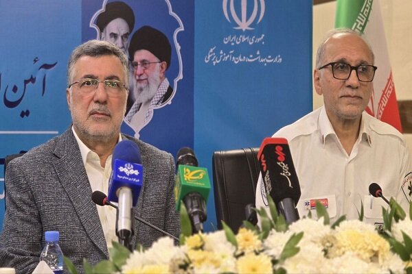  همه اعضای تیم ملی سلامت و نیروهای پیشکسوت در شرایط کنونی پای کار هستند