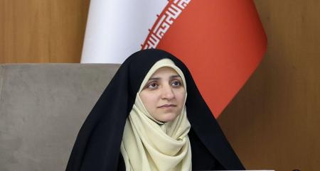 عبور از مشکلات اقتصادی نیازمند اتحاد ملی و مواسات است 