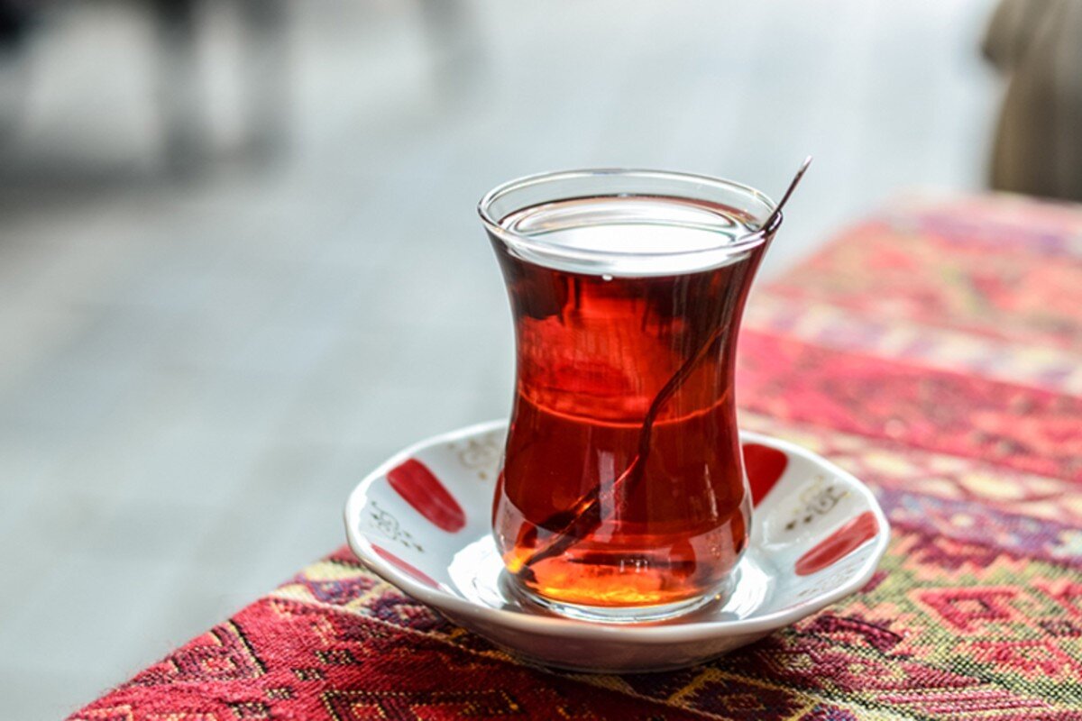 چای قوی‌تر از قرص برای استحکام استخوان‌ها؟ کشف شگفت‌انگیز محققان