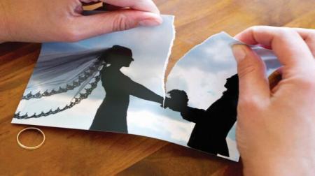 والدین علت جدایی و طلاق فرزندشان را کالبدشکافی نکنند