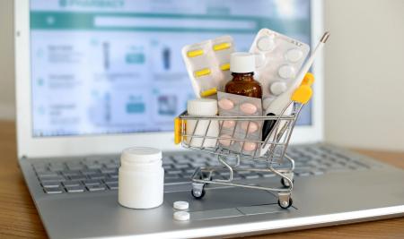 فروش اینترنتی دارو غیرقانونی است