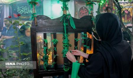 آیین سنتی «پامنبری» یا «چهل منبر» در شب عاشورا در محلات قدیمی محلات+ تصاویر