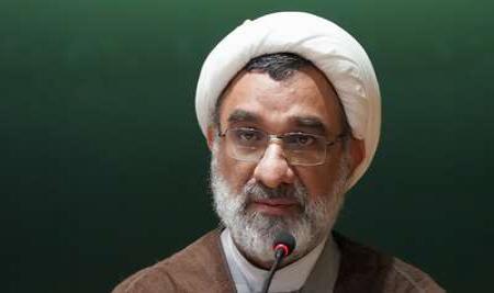 شورای فرهنگ عمومی باید قرارگاه عملیاتی فرهنگ شود 