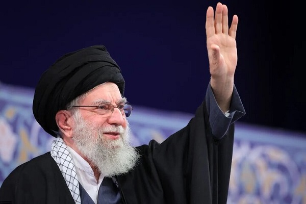 «جاودانگی» با صدای علیرضا افتخاری برای بدرقه رهبر شهید انقلاب منتشر شد+ویدئو