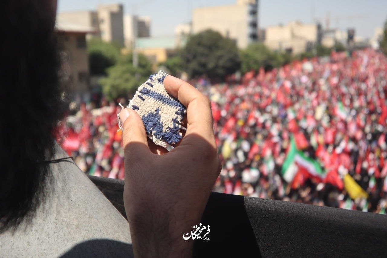 یک فریم از دلتنگی برای رهبر شهید انقلاب