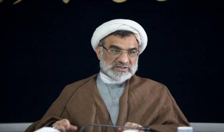 دبیر شورای عالی انقلاب فرهنگی، افتخارآفرینی تیم ملی المپیاد ریاضی ایران را تبریک گفت 