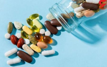 راز اختلاف قیمت مکمل‌ها در داروخانه‌ها و فروشگاه‌های اینترنتی چیست؟