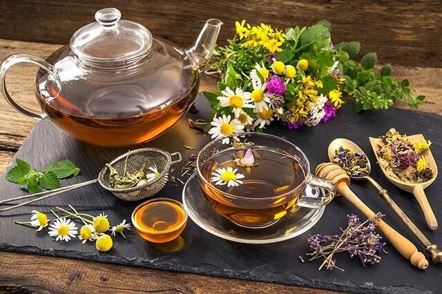 طب سنتی برای نفخ؛ کدام توصیه‌ها می‌تواند به هضم بهتر کمک کند؟