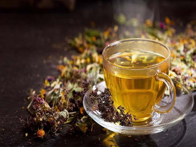 آیا دمنوش‌ها می‌توانند فشار خون را کنترل کنند؟