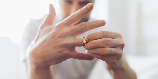 چرا انگشتر و کفش‌تان در گرما تنگ می‌شود؟