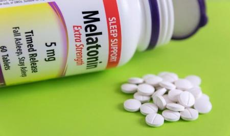قرص ملاتونین فراتر از یک مکمل خواب