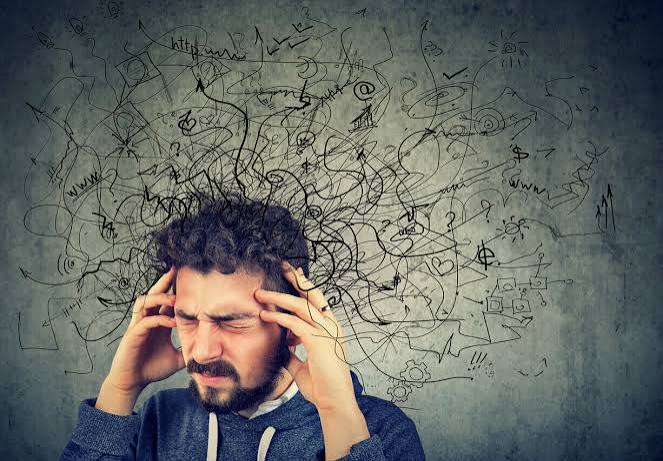 وقتی فکرها رهایت نمی‌کنند؛ وسواس فکری ـ اجباری چیست؟
