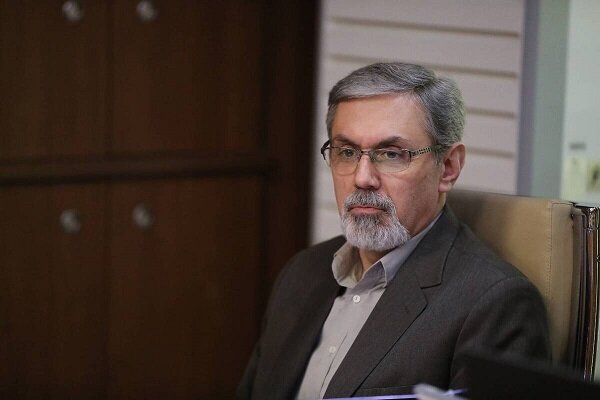 چالش های تأمین مواد اولیه دارویی در این روزها از زبان مشاور عالی وزیر بهداشت