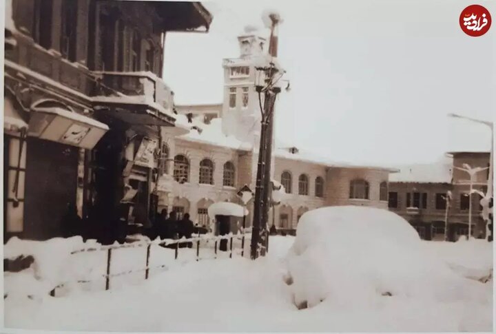 نمایی از برف سنگین در شهر رشت در سال ۱۳۴۰ شمسی+ عکس