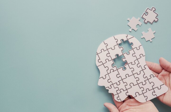 چرا به یک باره همه چیز را فراموش می‌کنیم؟