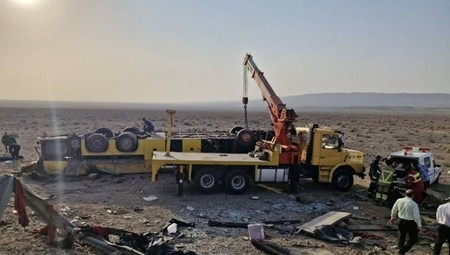 واژگونی اتوبوس مسافربری در محور ساوه ـ همدان+ جزییات