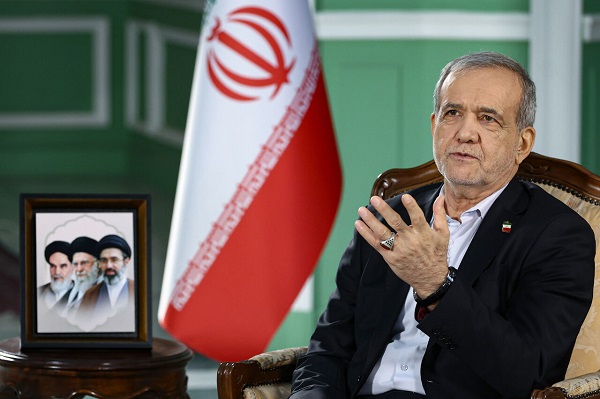 پیام جدید پزشکیان در ایکس:  دست به دست هم دهیم ایران را به جایگاه اصلی خود برسانیم