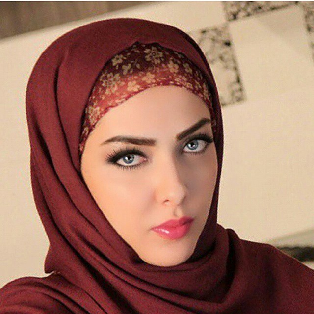 تیپ متفاوت لیلا اوتادی به همراه مادرش + عکس