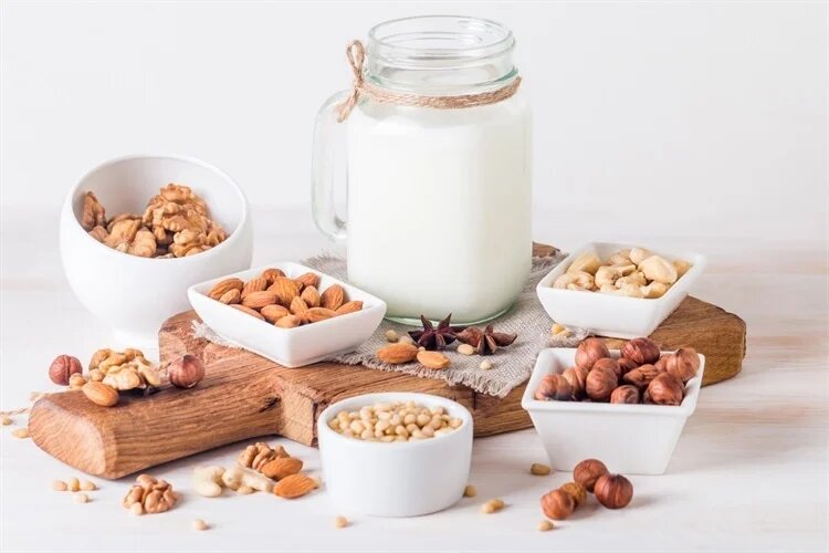 استخوان‌های قوی‌تر می‌خواهید؟ این ۶ نوشیدنی را امتحان کنید