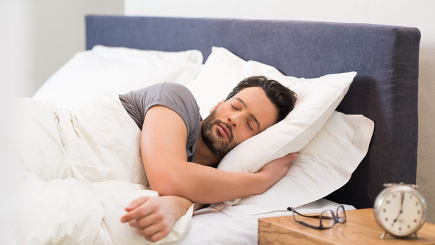 برای داشتن خواب خوب شبانه، به این ۵ توصیه عمل کنید 